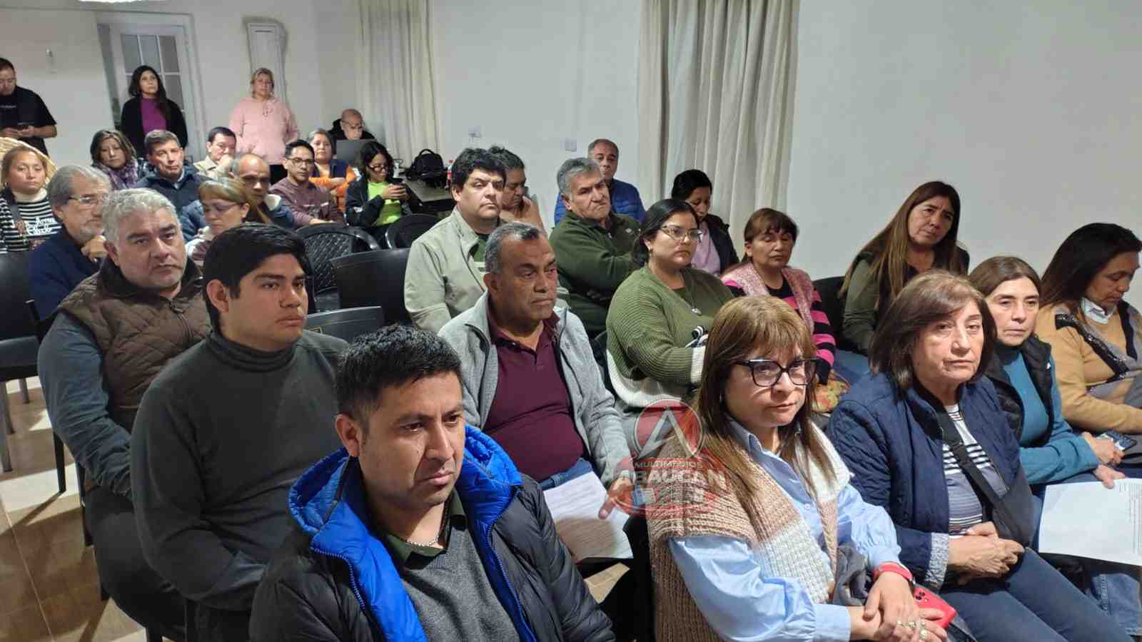 FIAMBALÁ SE PLANTA POR LA ZONA FRANCA: LAS FUERZAS VIVAS DICEN QUE NO CEDERÁN Y CONVOCAN AL PUEBLO A MANIFESTARSE FIAMBALÁ SE PLANTA POR LA ZONA FRANCA: LAS FUERZAS VIVAS DICEN QUE NO CEDERÁN Y CONVOCAN AL PUEBLO A MANIFESTARSE